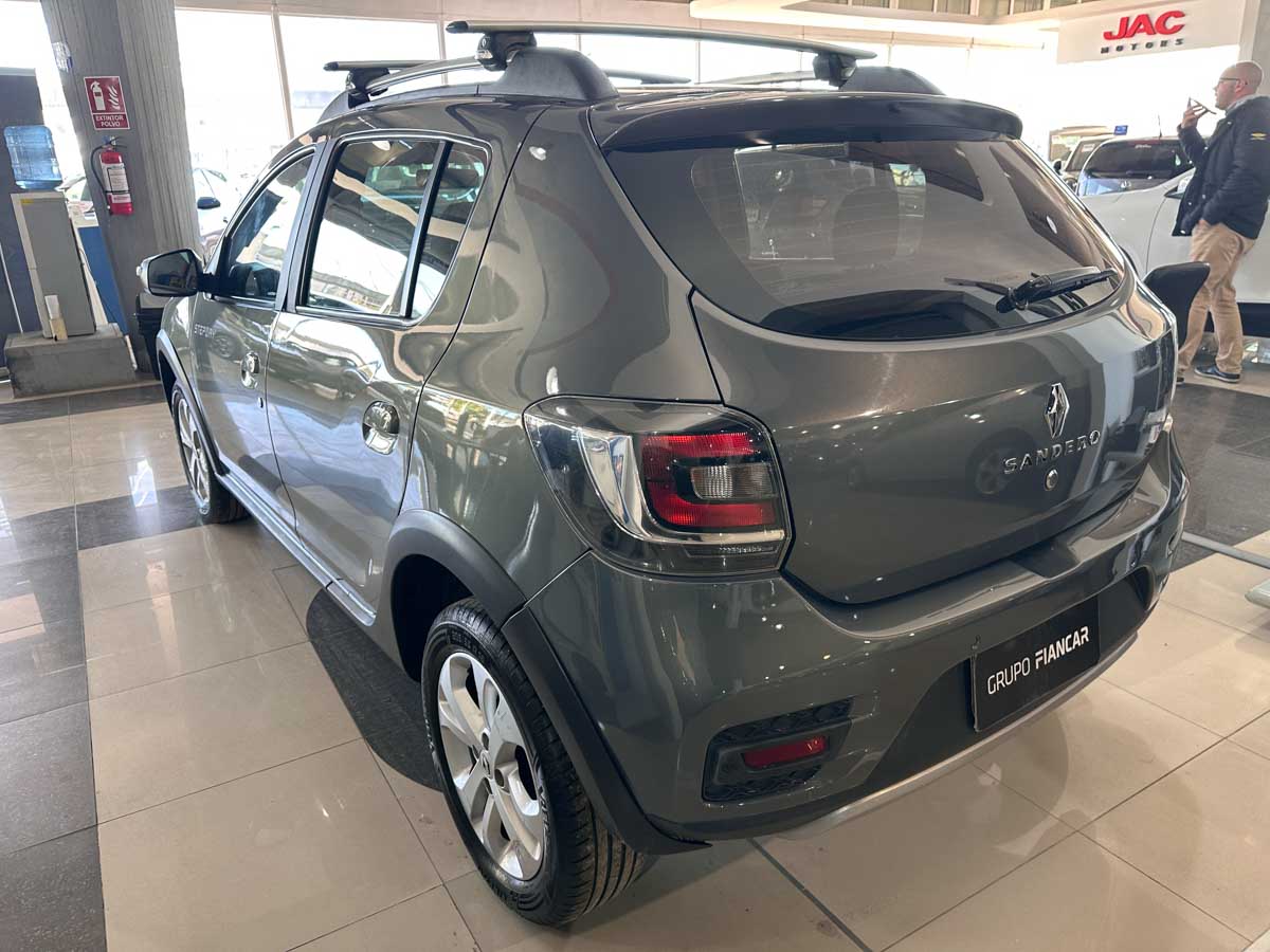 RENAULT SANDERO STEPWAY PRIVILEGE 1.6 FULL 5PTS 2018