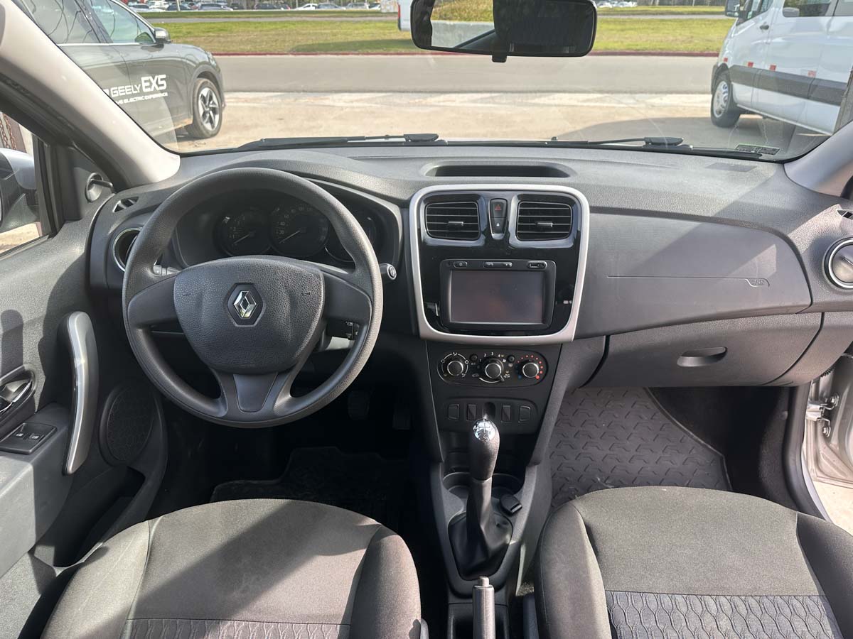 RENAULT SANDERO EXPRESSION 1.6 FULL 5PTS 2017
