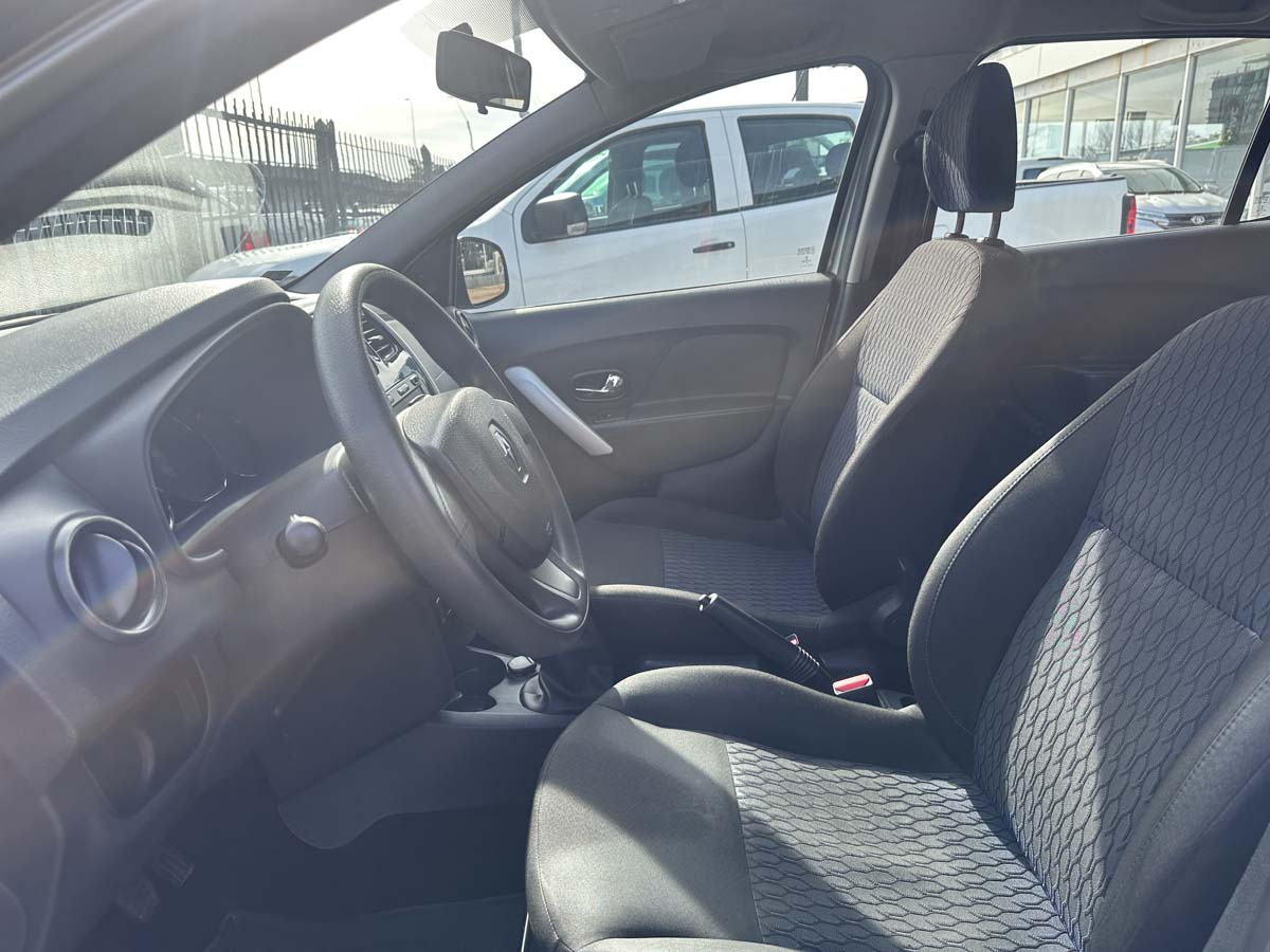 RENAULT SANDERO EXPRESSION 1.6 FULL 5PTS 2017
