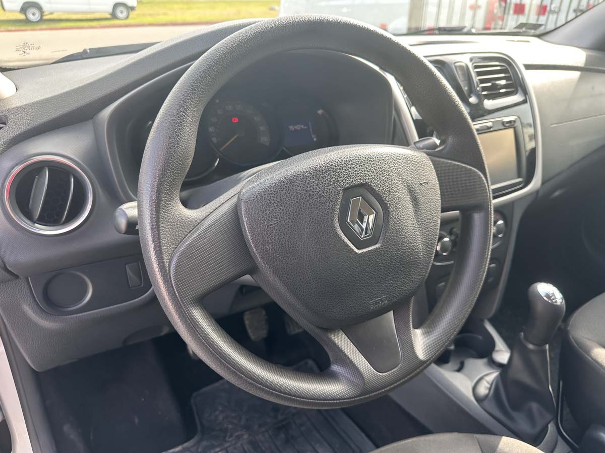 RENAULT SANDERO EXPRESSION 1.6 FULL 5PTS 2017