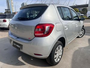 RENAULT SANDERO EXPRESSION 1.6 FULL 5PTS 2017