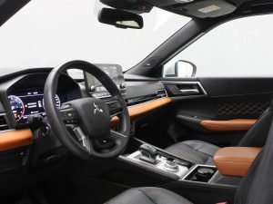MITSUBISHI OUTLANDER GLS AWD 2024