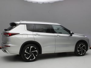 MITSUBISHI OUTLANDER GLS AWD 2024