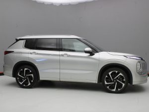 MITSUBISHI OUTLANDER GLS AWD 2024