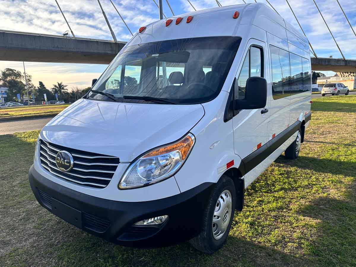 JAC SUNRAY PASAJEROS 2.8 TURBO DIESEL 2024