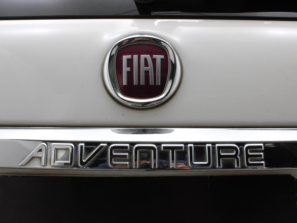 FIAT PALIO WEEKEND ADVENTURE 1.6 MT 2016