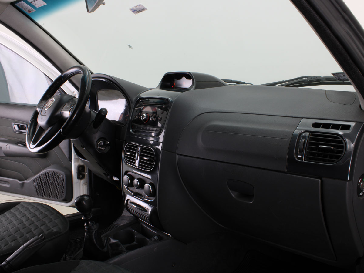 FIAT PALIO WEEKEND ADVENTURE 1.6 MT 2016