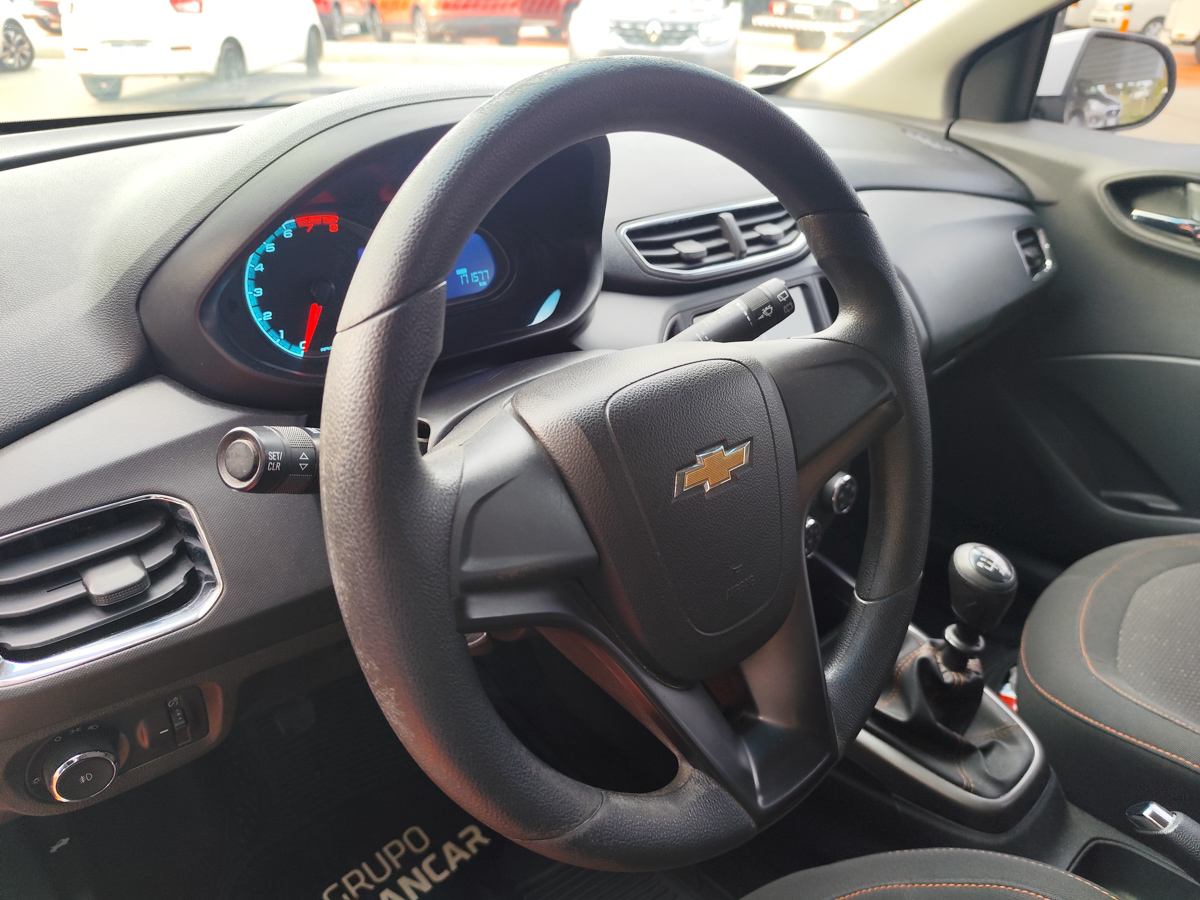 CHEVROLET ONIX LTZ 2014