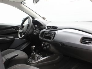 CHEVROLT ONIX JOY 2021