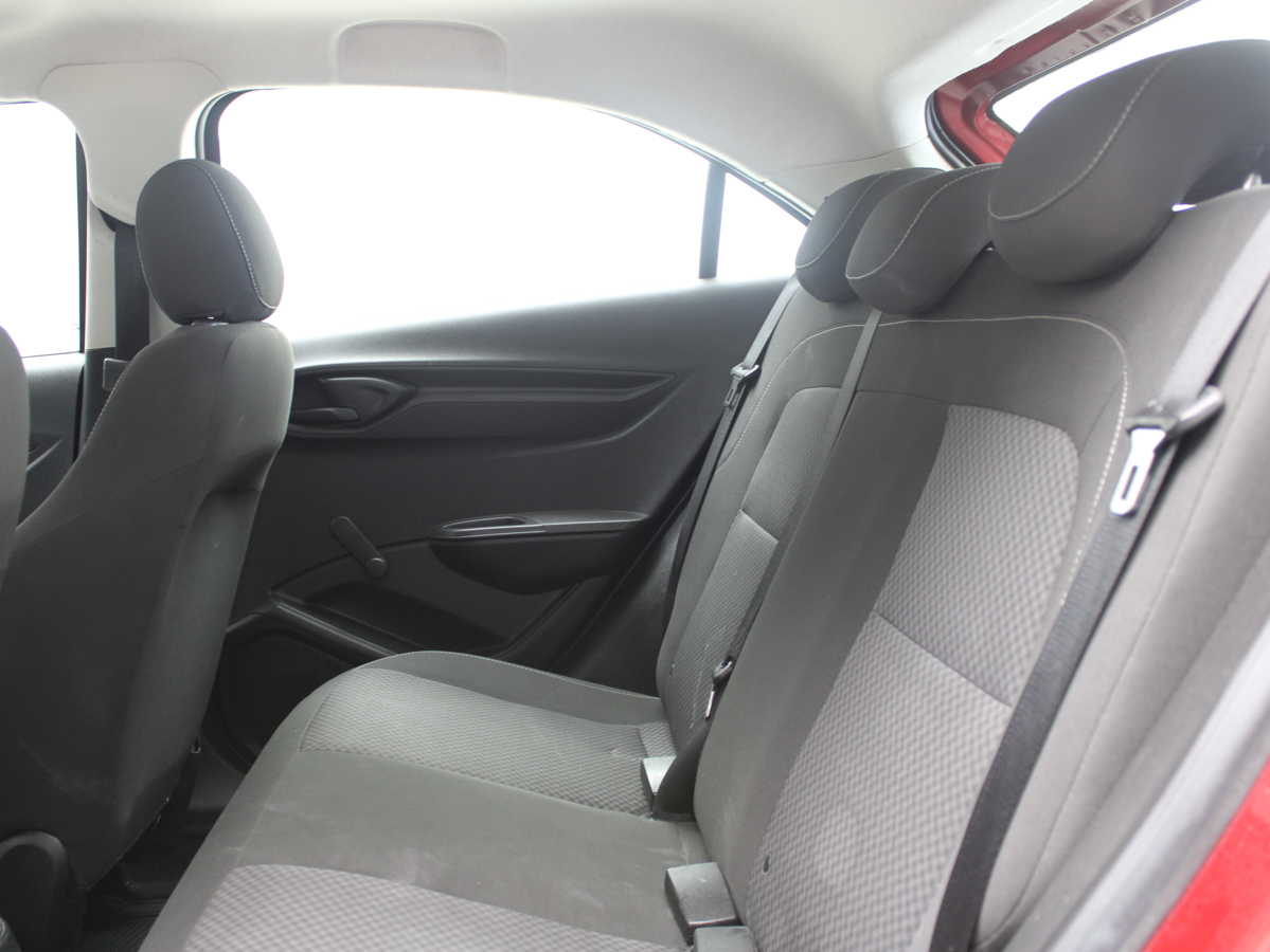 CHEVROLT ONIX JOY 2021