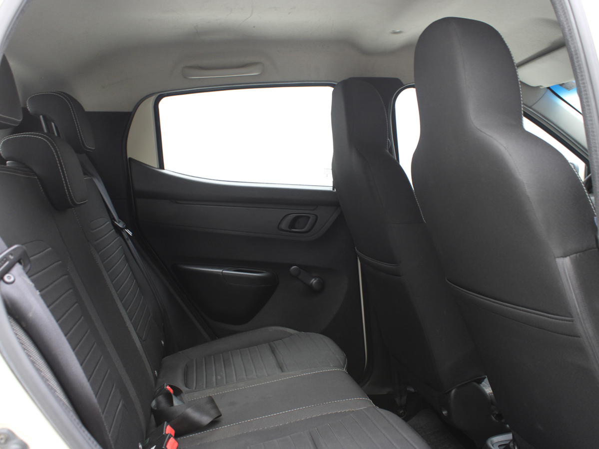 RENAULT KWID INTENSE 2019