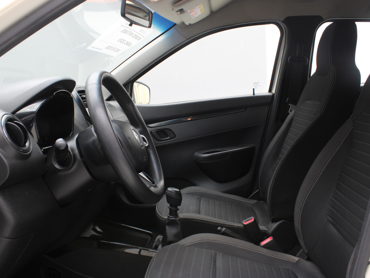 RENAULT KWID INTENSE 2019