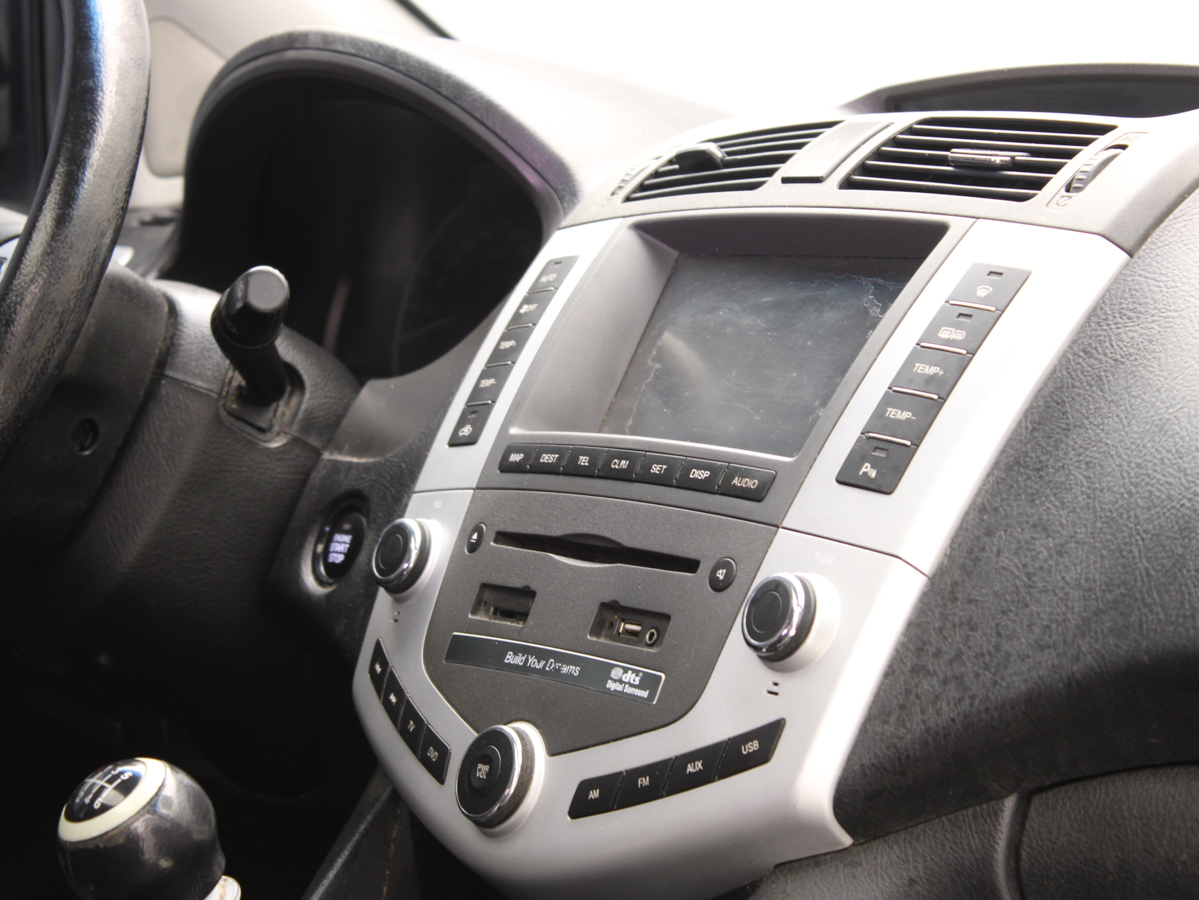 BYD S6 2015