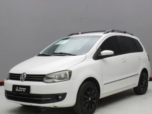 VOLKSWAGEN SURAN 2012