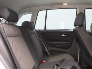 VOLKSWAGEN SURAN 2012