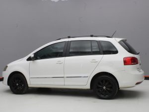 VOLKSWAGEN SURAN 2012