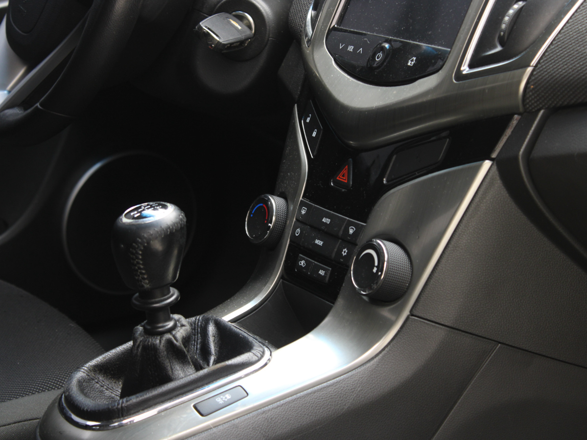 CHEVROLET CRUZE LT 2014
