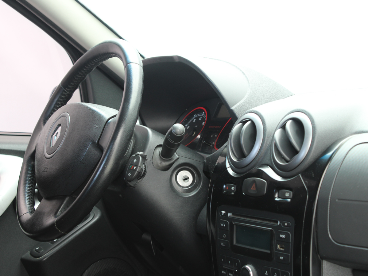 RENAULT SANDERO STEPWAY 2011