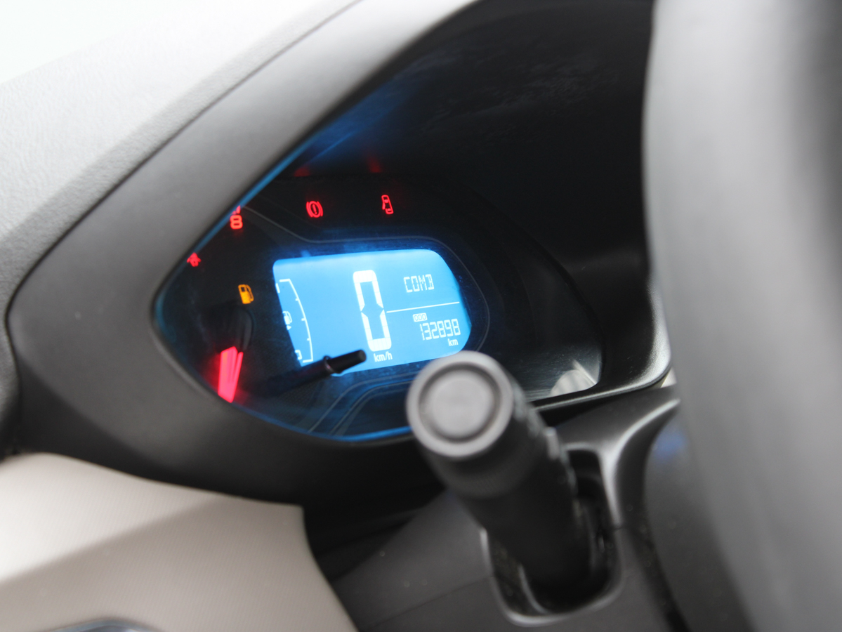 CHEVROLET PRISMA LTZ 2015