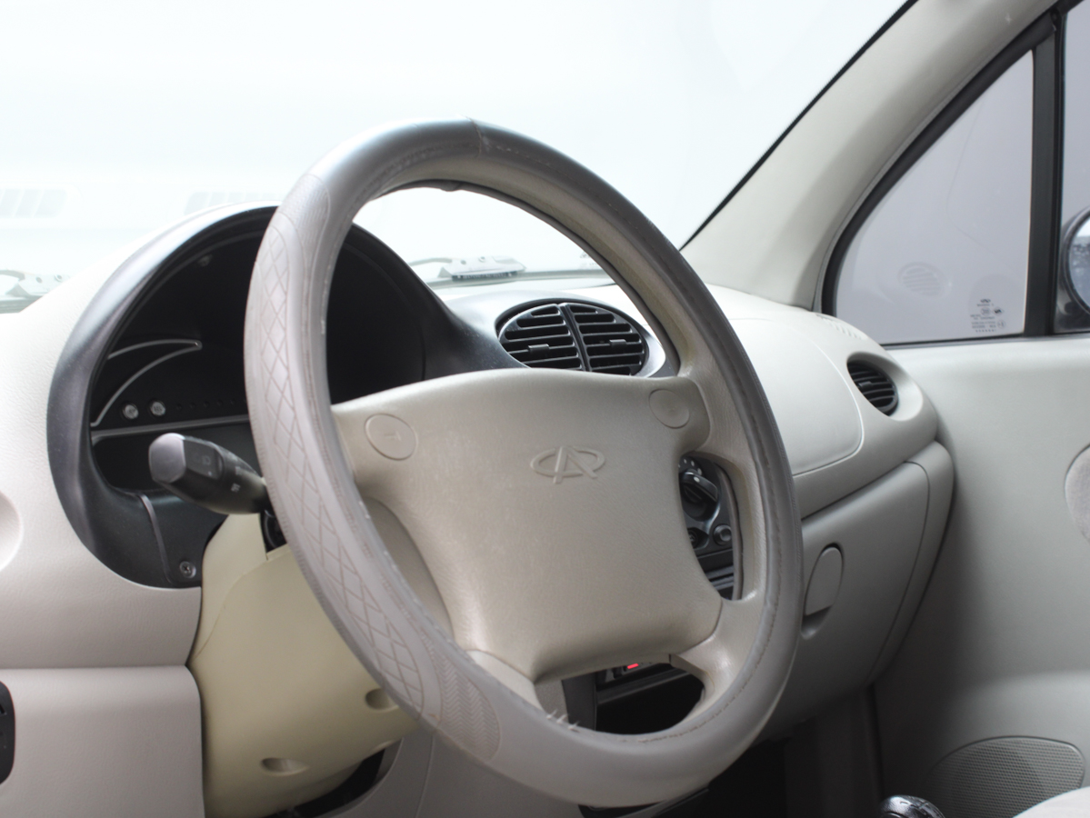 CHERY QQ 2012