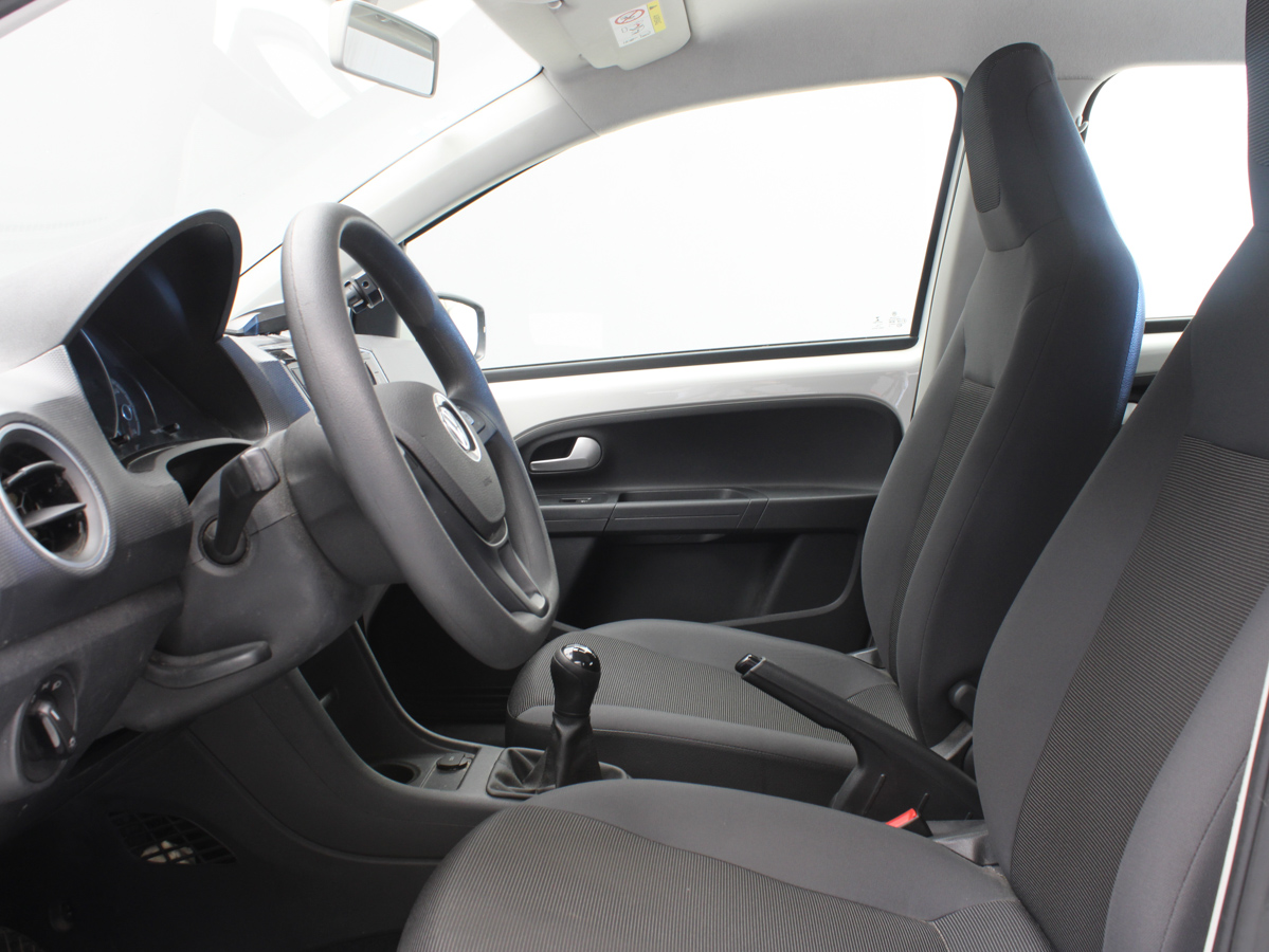 VW UP MOVE 2020