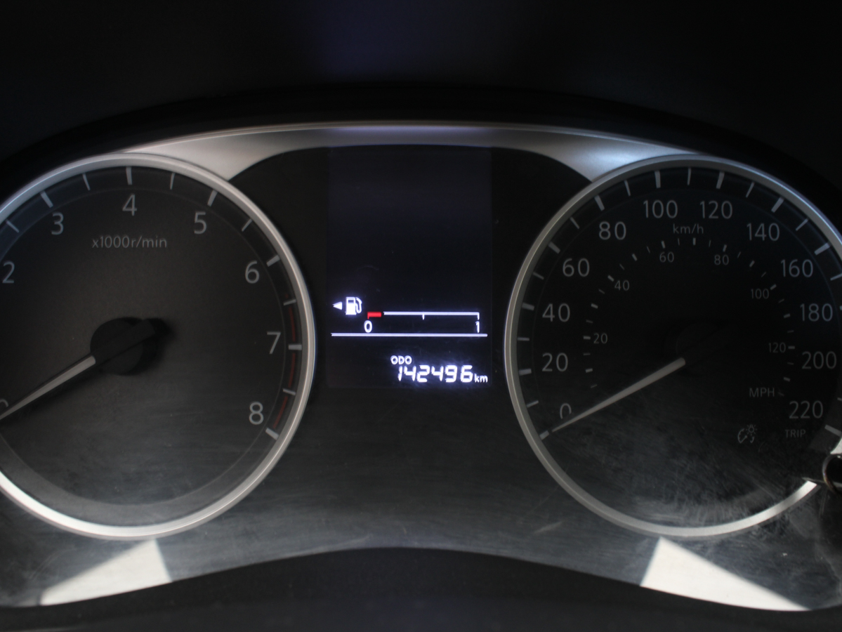NISSAN VERSA SENSE 2022