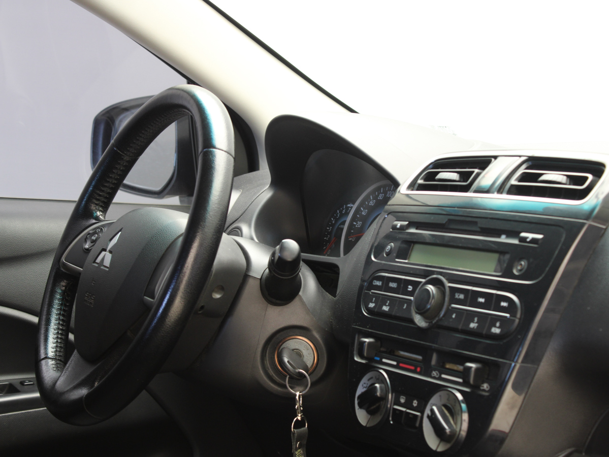 MITSUBISHI MIRAGE 2015