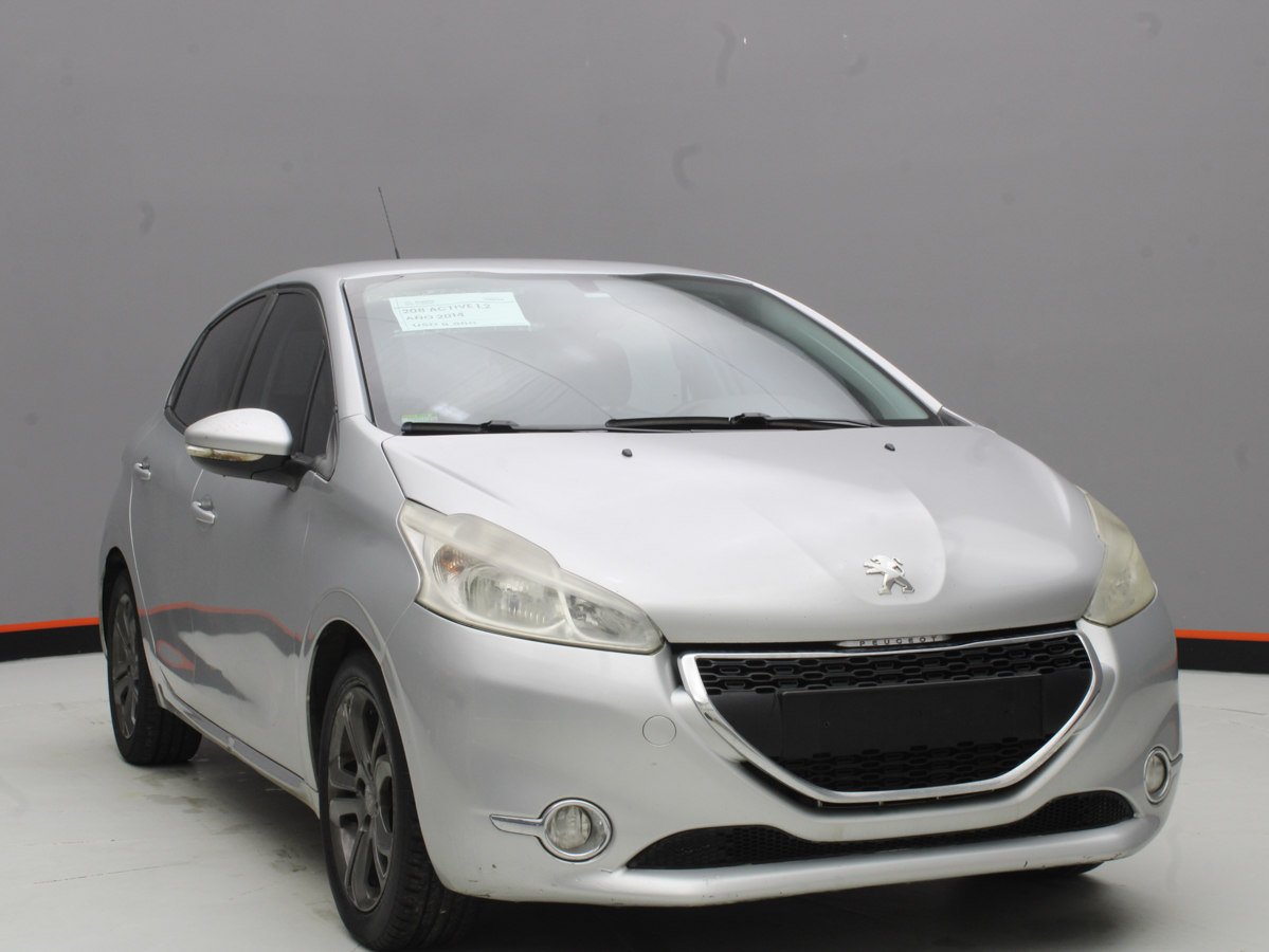 PEUGEOT 208 ACTIVE 2014