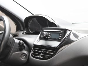 PEUGEOT 208 ACTIVE 2014