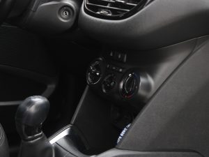 PEUGEOT 208 ACTIVE 2014