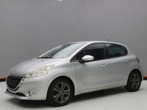 PEUGEOT 208 ACTIVE 2014