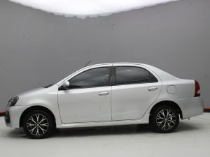 TOYOTA ETIOS XLS 2020