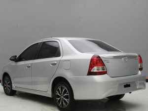TOYOTA ETIOS XLS 2020