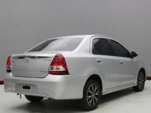 TOYOTA ETIOS XLS 2020