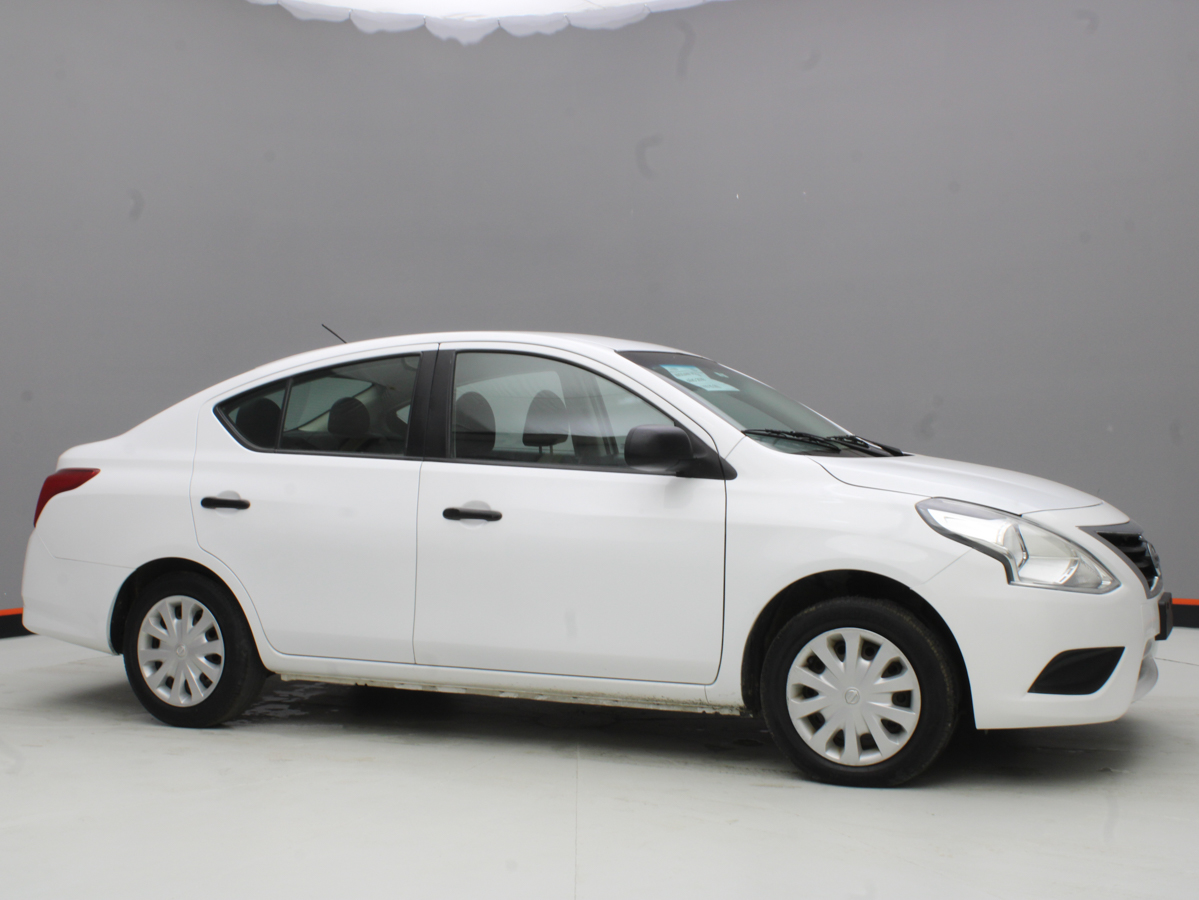 NISSAN VERSA 2018
