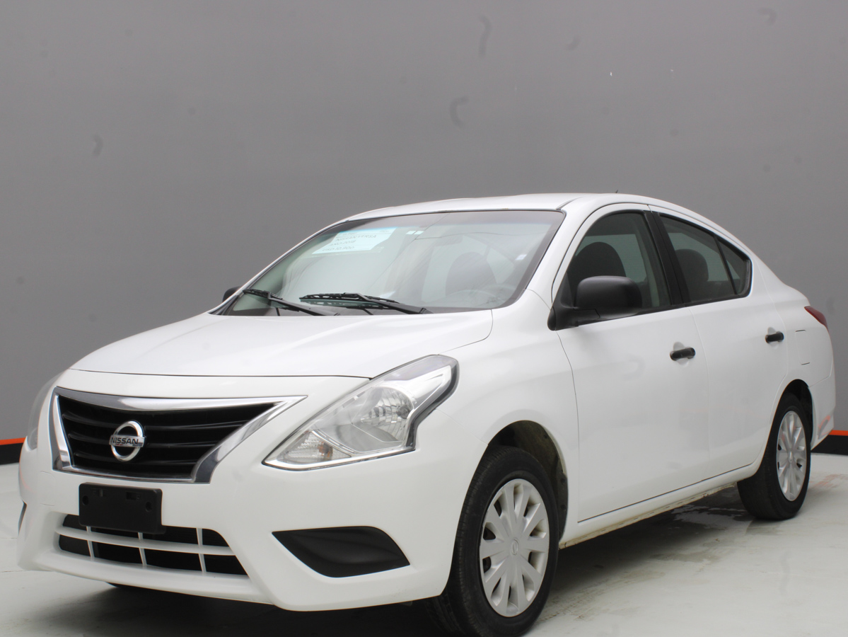 NISSAN VERSA 2018