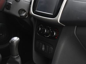 RENAULT SANDERO 2016