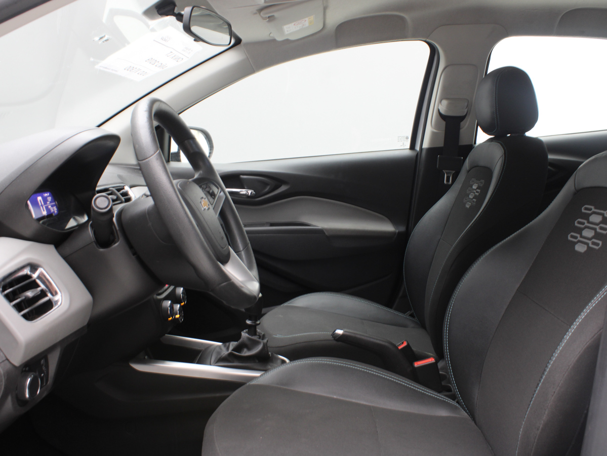 CHEVROLET ONIX LT 2019