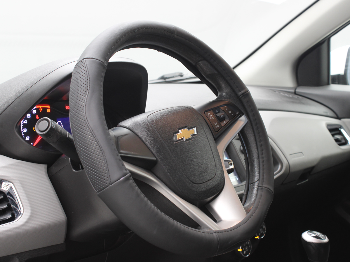 CHEVROLET ONIX LT 2019