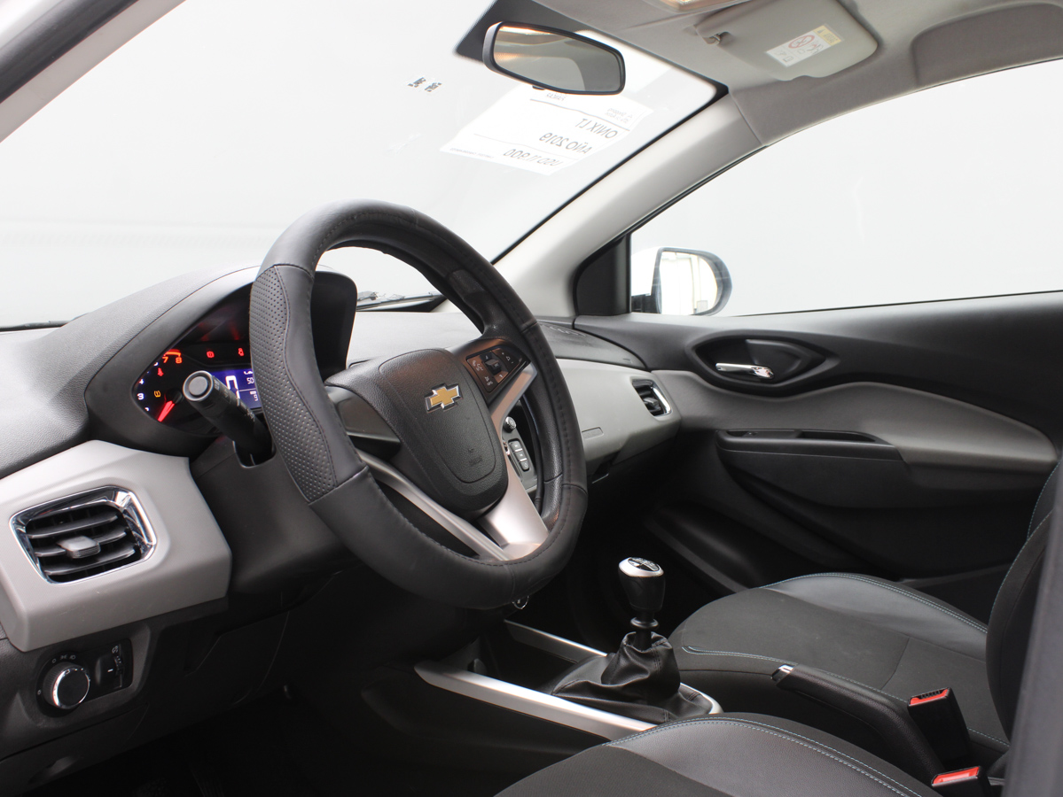 CHEVROLET ONIX LT 2019