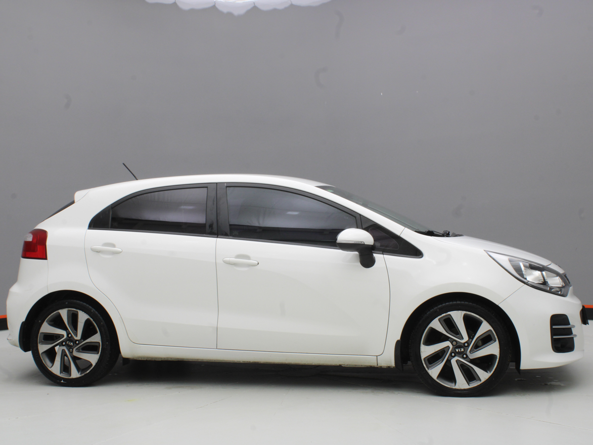 KIA RIO EX 2015