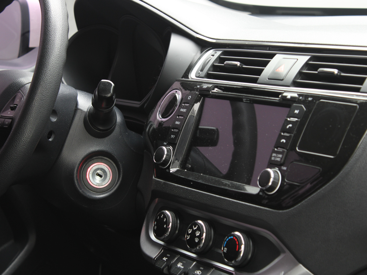 KIA RIO EX 2015