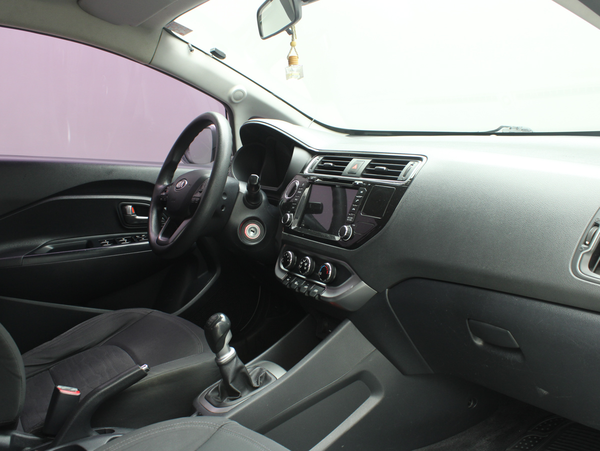 KIA RIO EX 2015