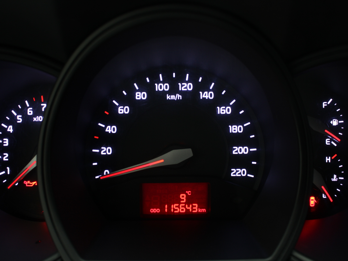 KIA RIO EX 2015