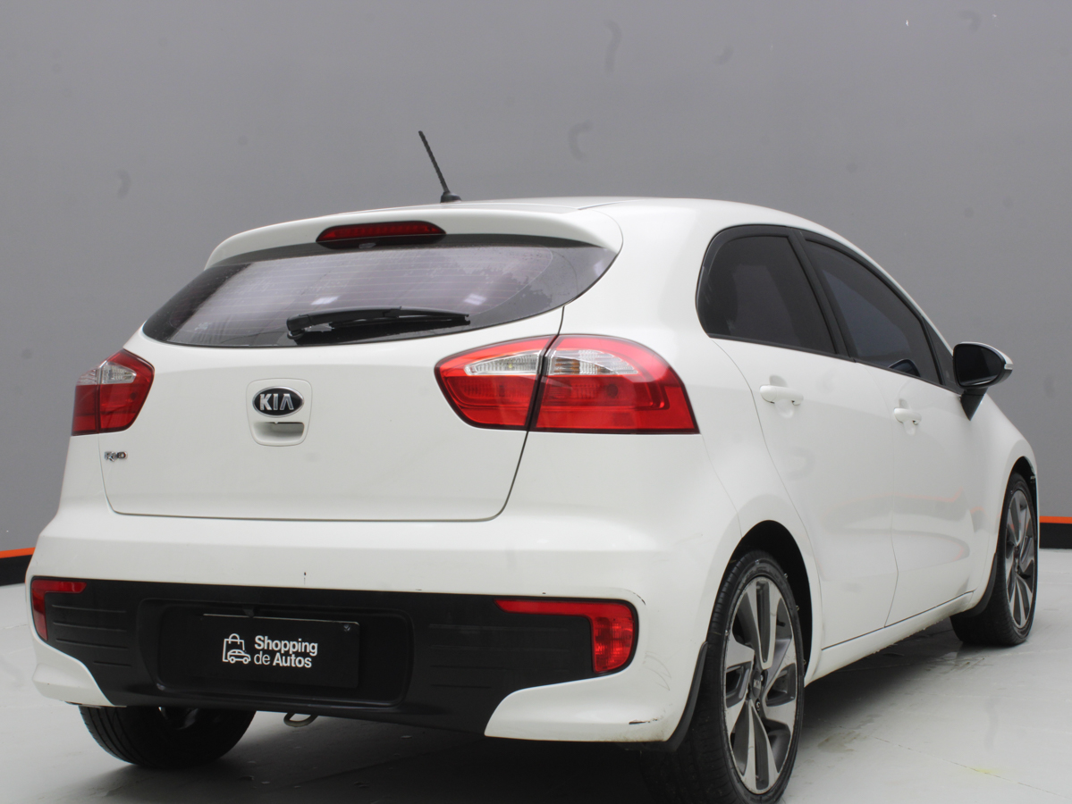 KIA RIO EX 2015