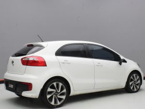 KIA RIO EX 2015
