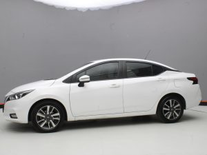 NISSAN VERSA ADVANCE 2022