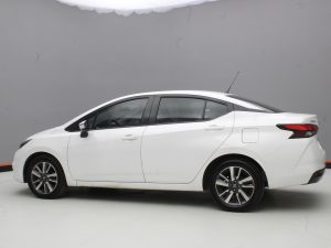 NISSAN VERSA ADVANCE 2022