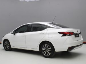NISSAN VERSA ADVANCE 2022