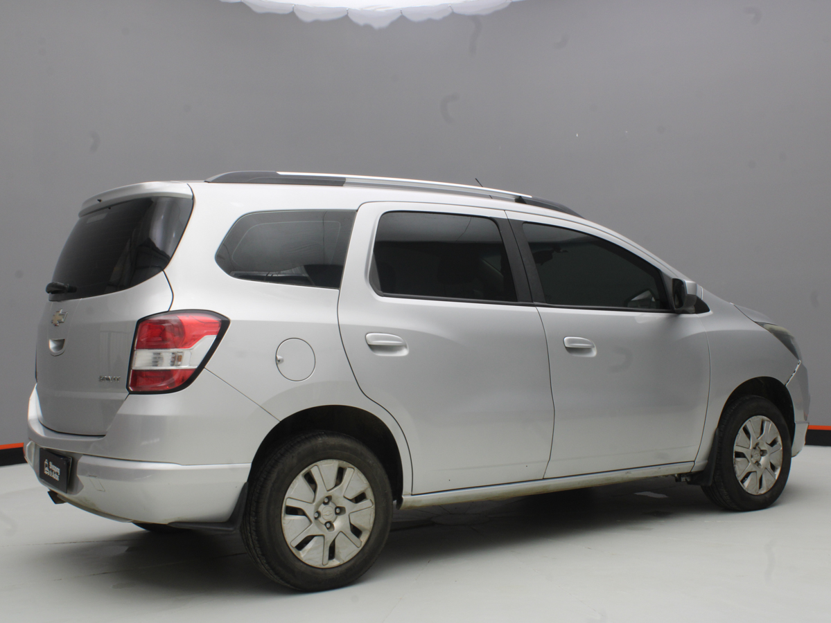 CHEVROLET SPIN LT 2016